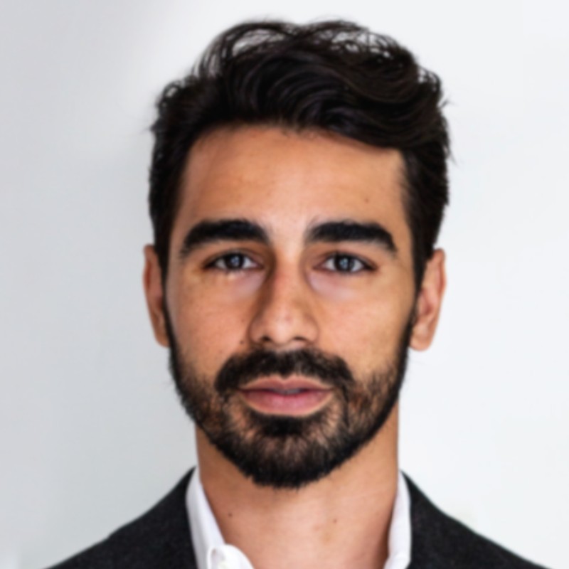 julien cerutti headshot